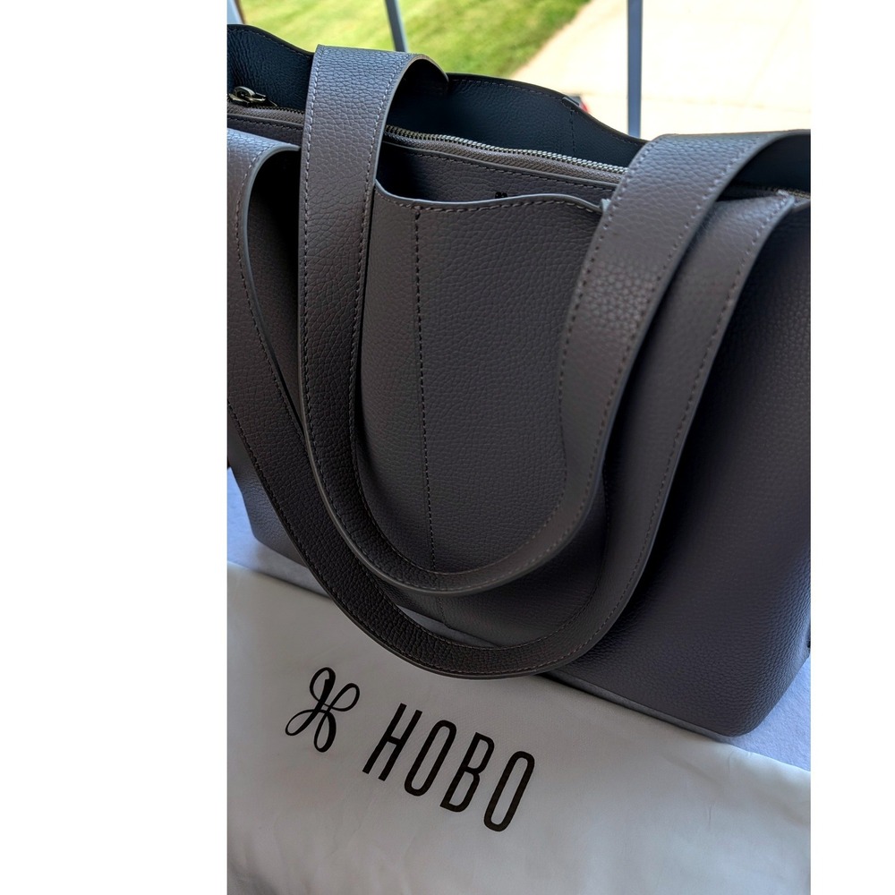 Hobo Gray Pebbled Leather Tote Bag Triple Compartment Shoulder Bag with Dust Bag - Picture 3 of 6